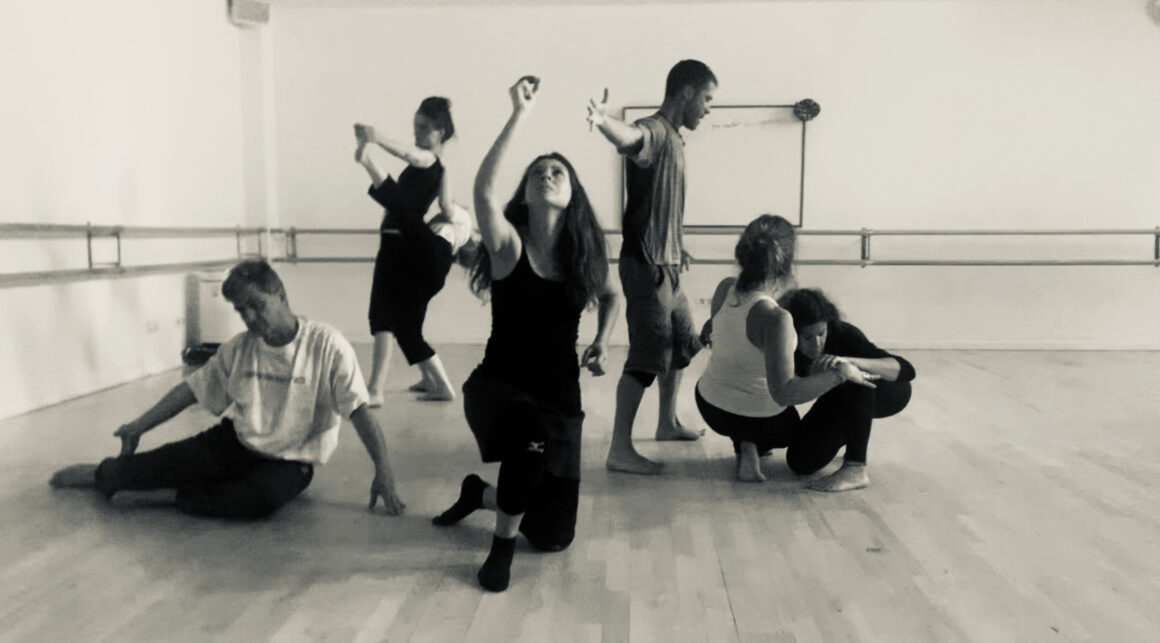 Cuerpo poético, movimiento creativo/danza-teatro ¡NUEVAS INCORPORACIONES 2025!